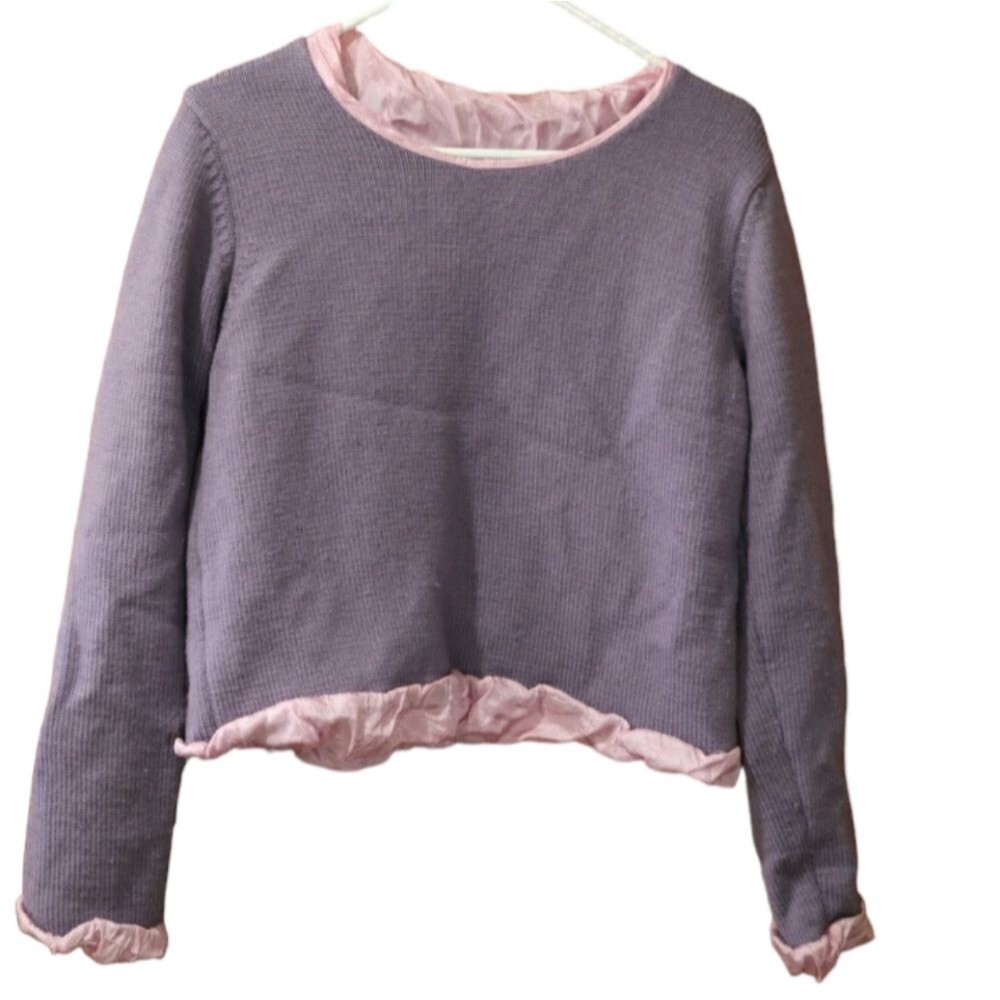 Vintage Lavender and Pink Pullover Crewneck Sweater Ruffle Accents Medium